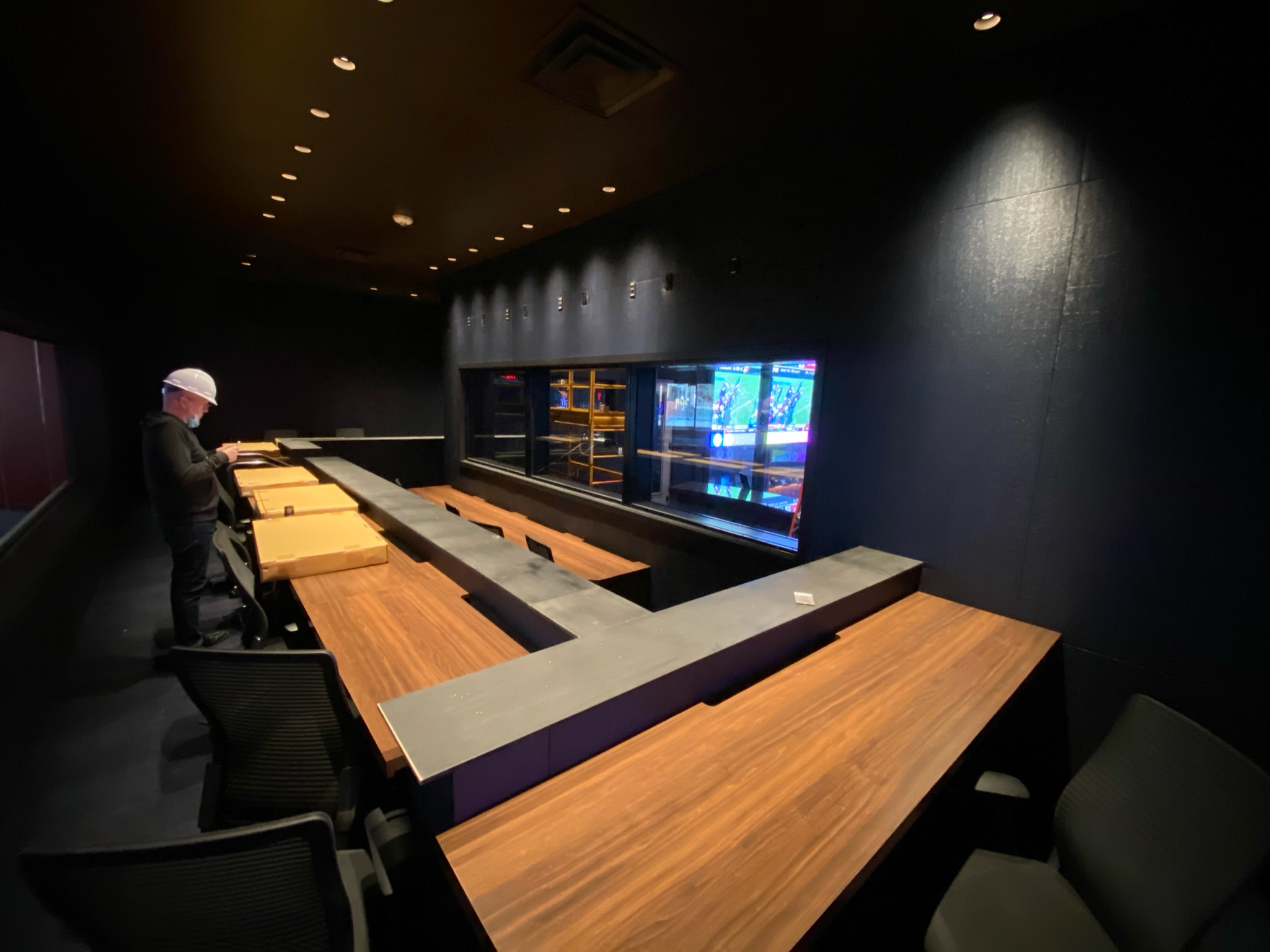 Why Circa Sportsbook In Vegas Makes For An Immersive Day of NFL Betting